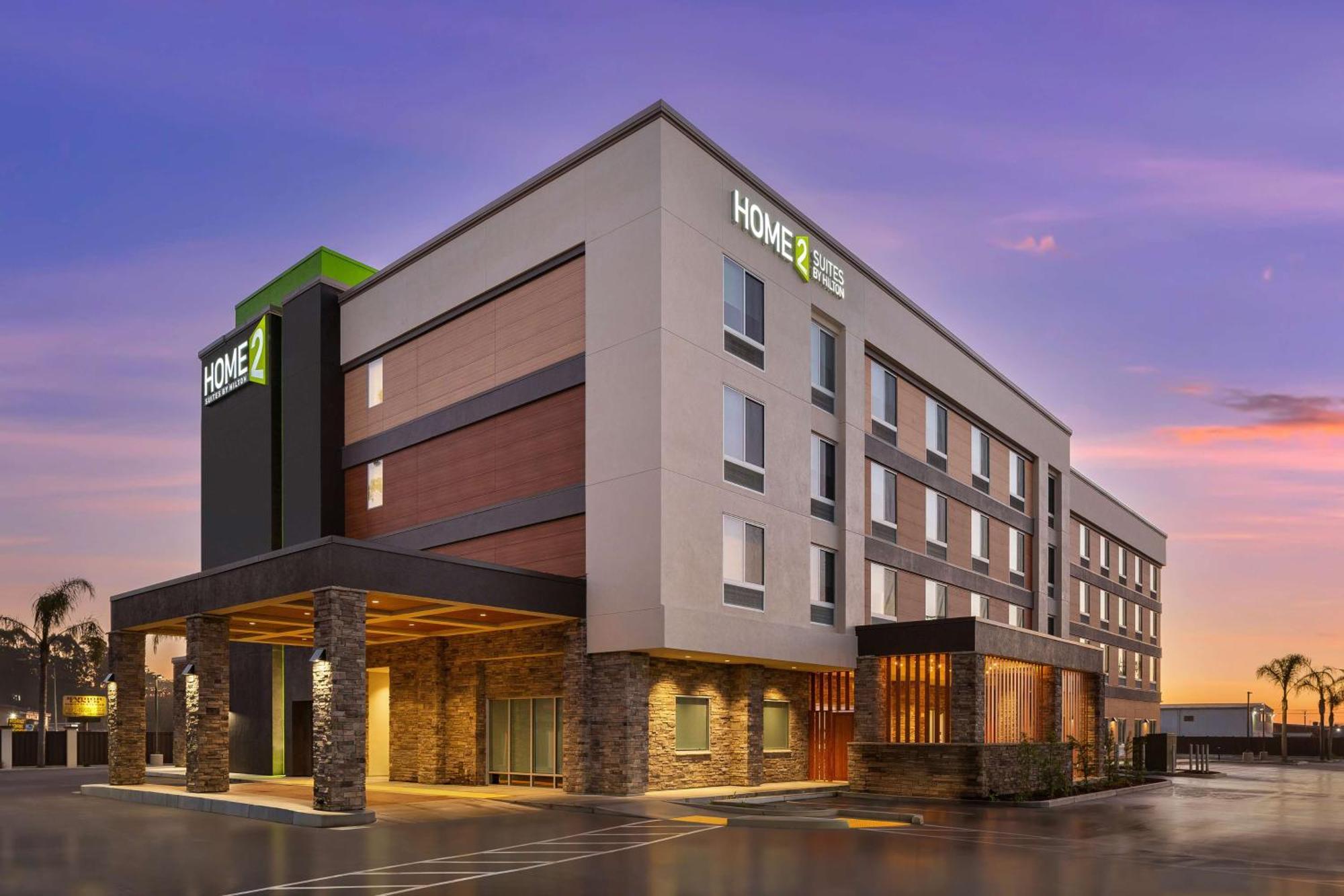 Home2 Suites By Hilton Юрика Екстериор снимка